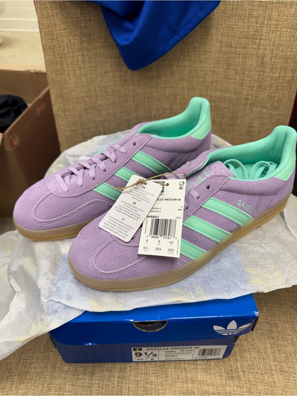 Adidas 9.5  Women's Gazelle Indoor 
Color: Powder Plum / Easy Green / Gum